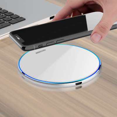 2020 Hot sales 15W Qi Wireless Charger Pad  Fast Charging Wireless Charger for iPhone