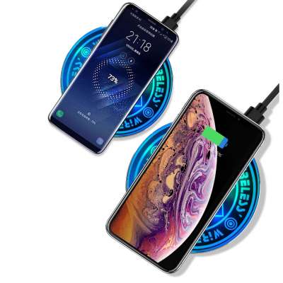 2020 New Wireless Charger OEM magic wireless charger QI fast charging wireless charger